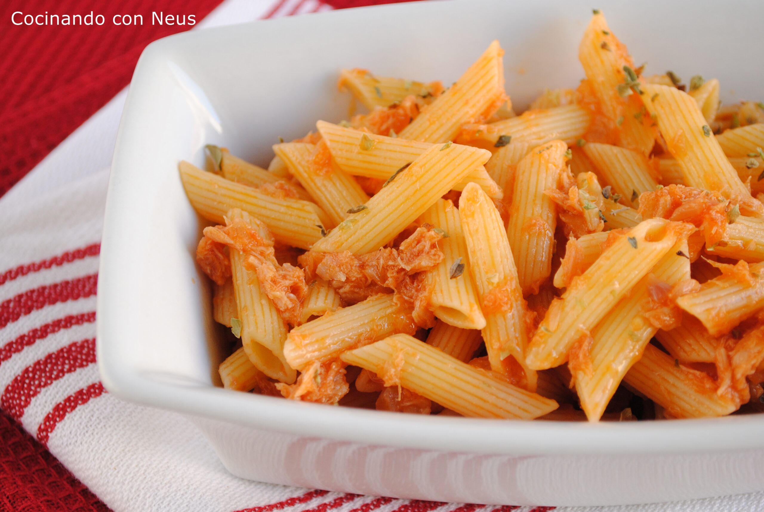 Macarrones con atún con Thermomix