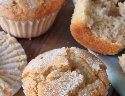 Magdalenas esponjosas de  lima limón